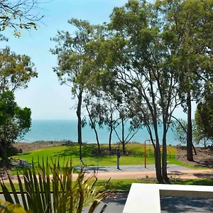 Apartment 545 Esplanade, Hervey Bay